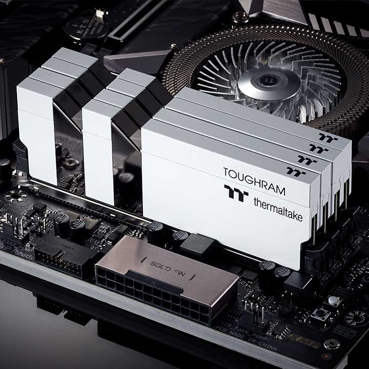 TOUGHRAM Memory White DDR4 3600MHz 16GB (8GB x 2) TOUGHRAM Memory White DDR4 3600MHz 16GB (8GB x 2)
