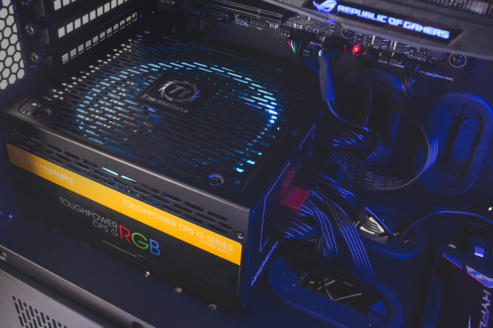Toughpower DPS G RGB 750W Gold